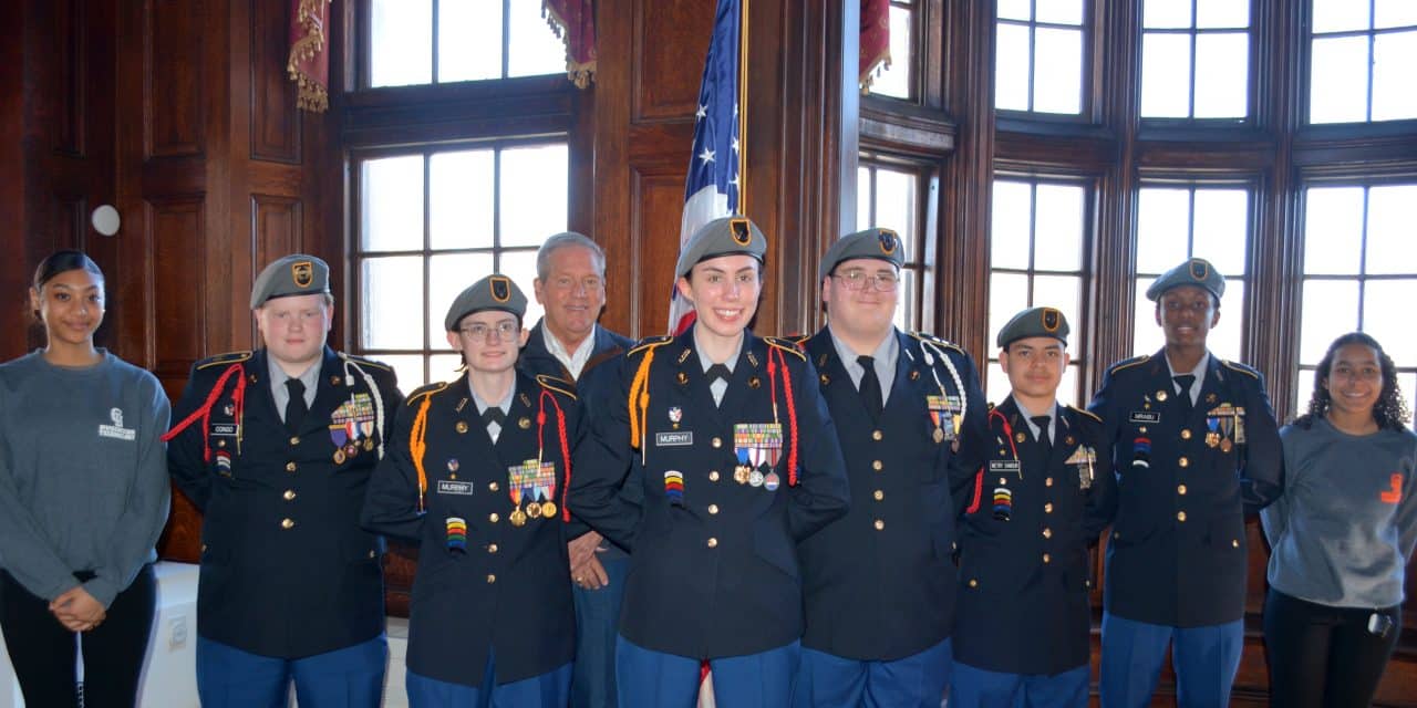Teens seek helping hands to replace flags on vets’ graves