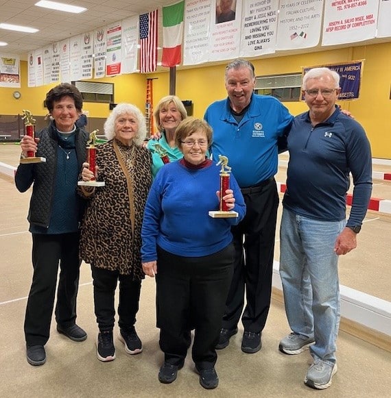 Kiwanis Clubs face off on bocce courts!