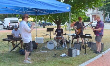 For fresh food & live music, head to the library