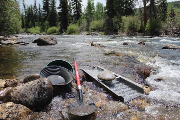 Hunting gold, from the East Coast to the West
