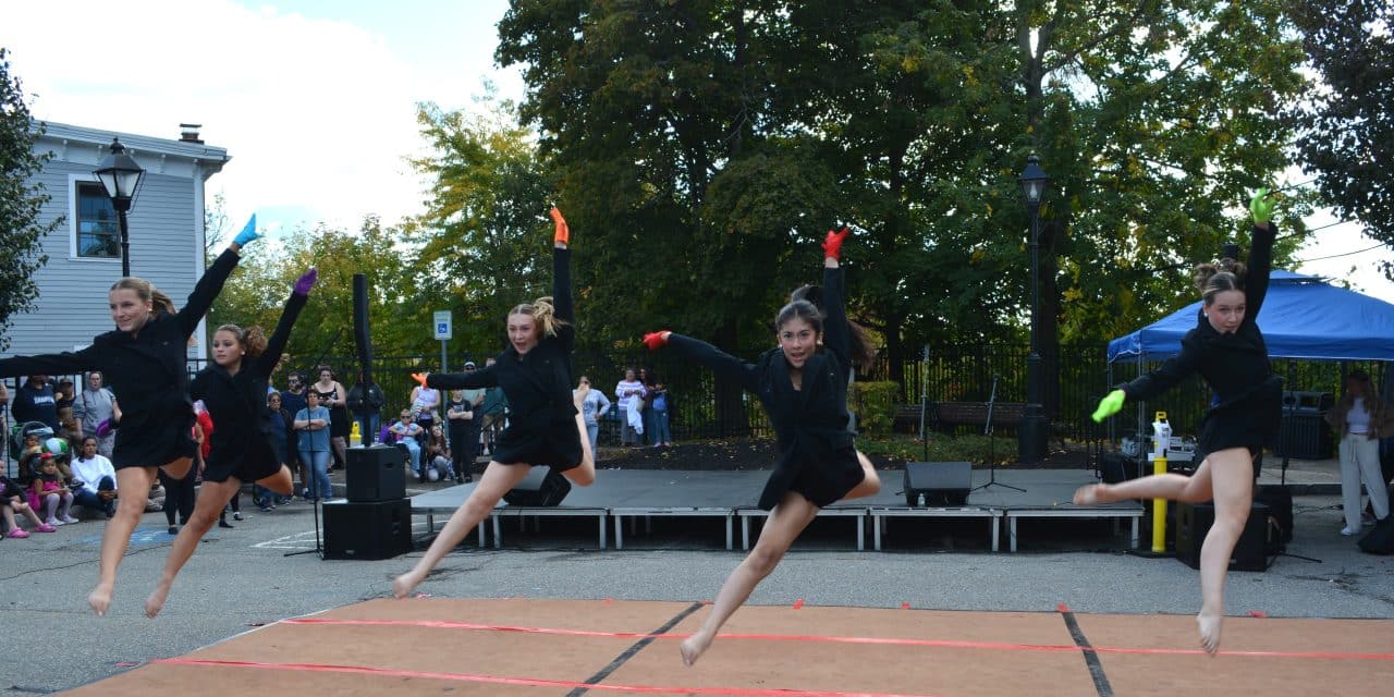 Thousands celebrate Methuen Day!