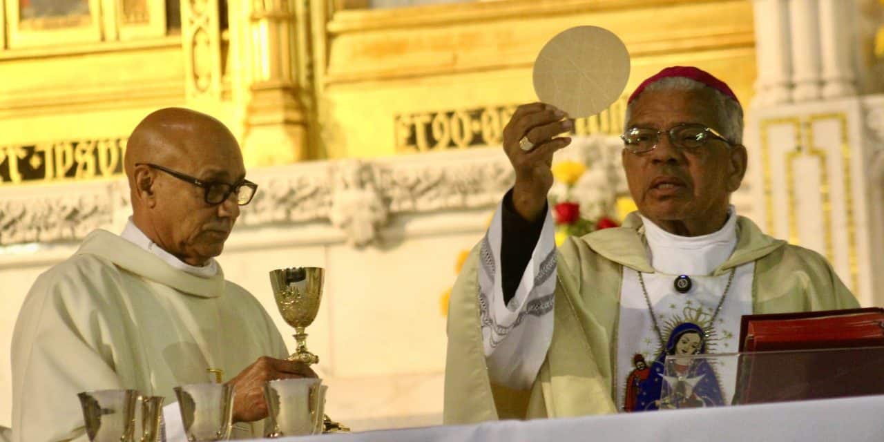 Santo Domingo’s archbishop visits area