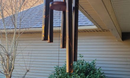 Relaxing to the roar of wind chimes …