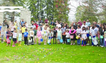 Hundreds of kids hop to it at city egg hunt!