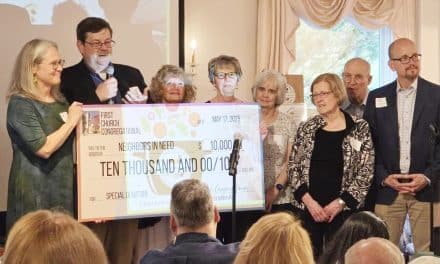 1st Church wows Neighbors with $10K donation!