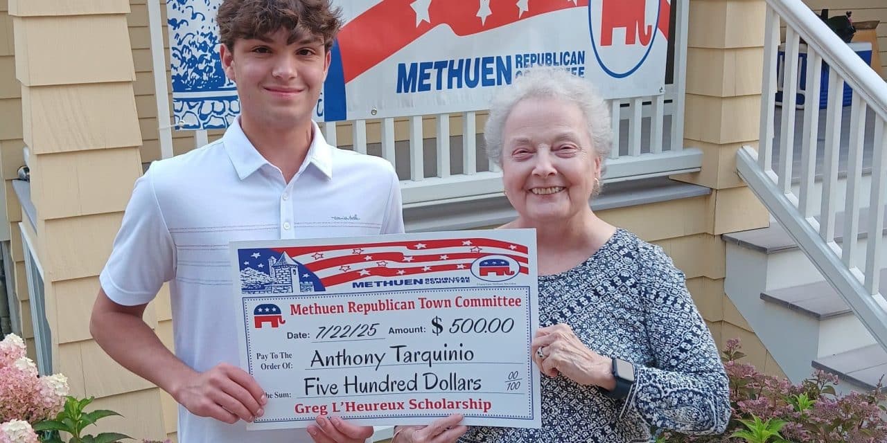 Tarquinio receives Republican Town Committee scholarship