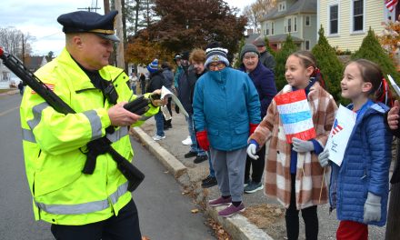 Community says ‘thank you’ at Veterans Day march