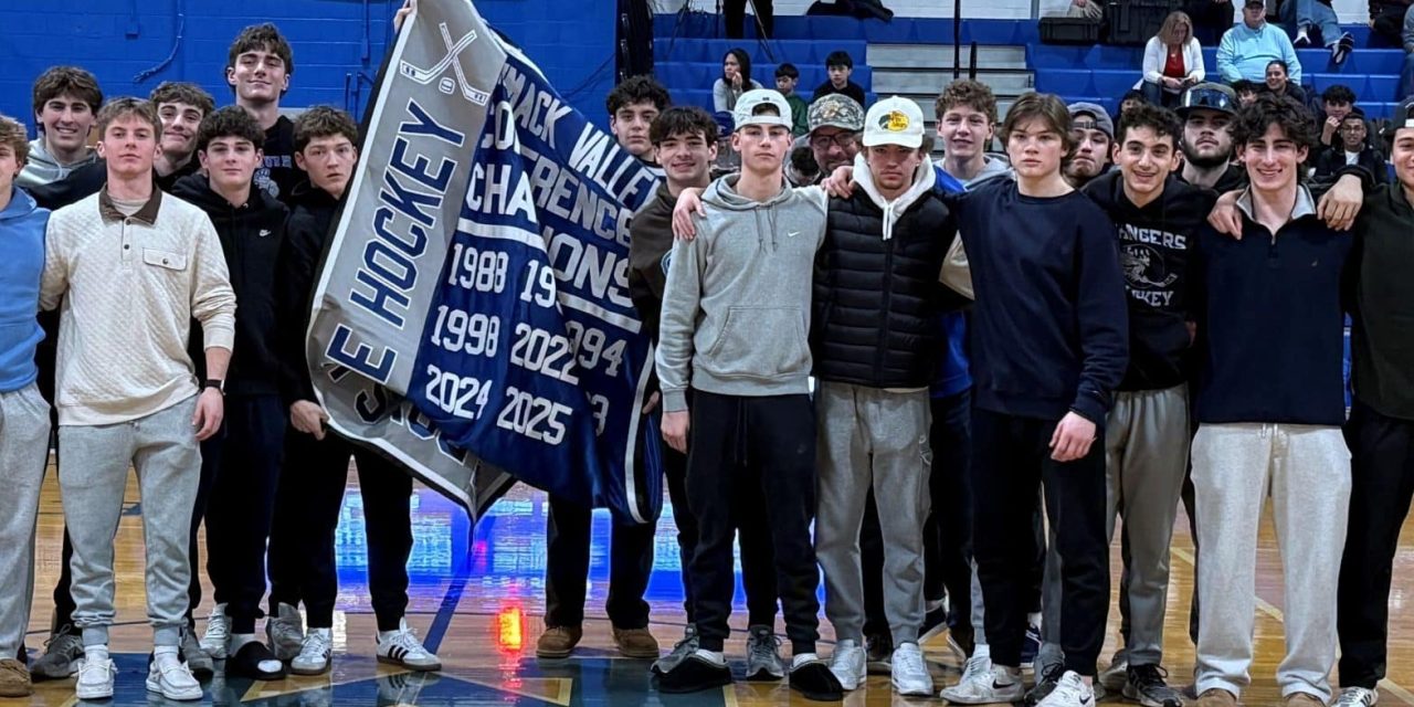 10 MHS teams raise championship banners!