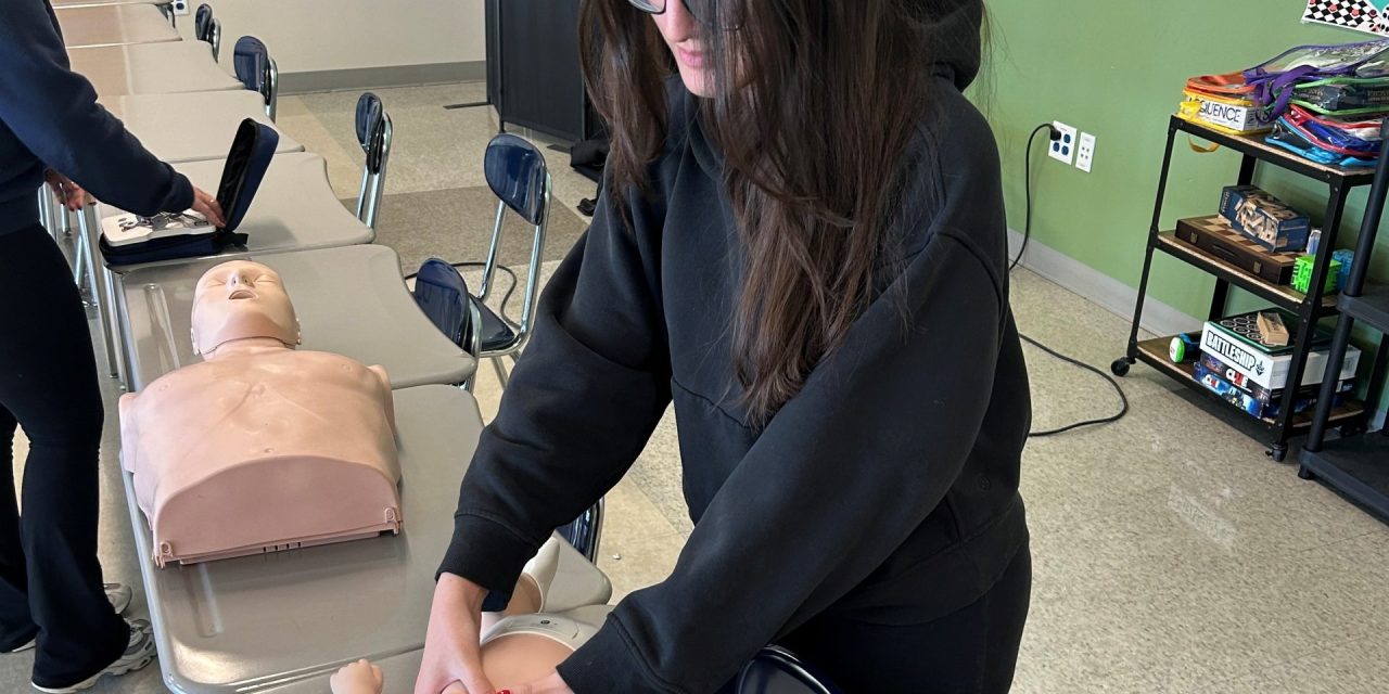 14 MHS students earn CPR/AED & first aid certification