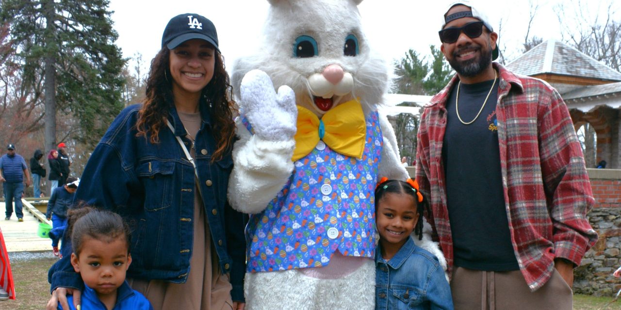 Hundreds hop to it at Easter Egg Hunt!