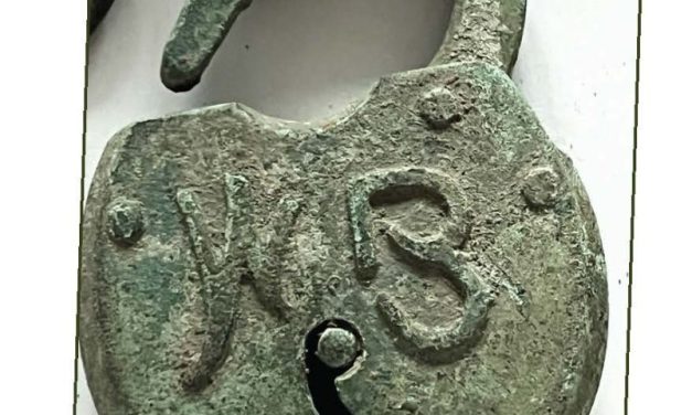 1890s padlock holds the key to a sweet memory!