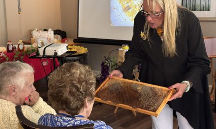 Seniors are sweet on beekeeping lesson!